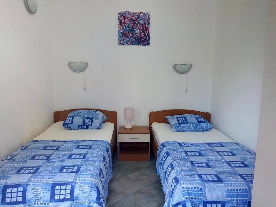 Apartmani Paulo Вис Экстерьер фото